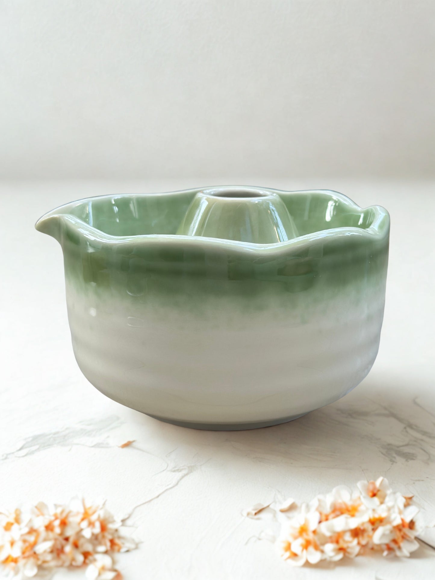 Hikari Midori Matcha Bowl and Holder