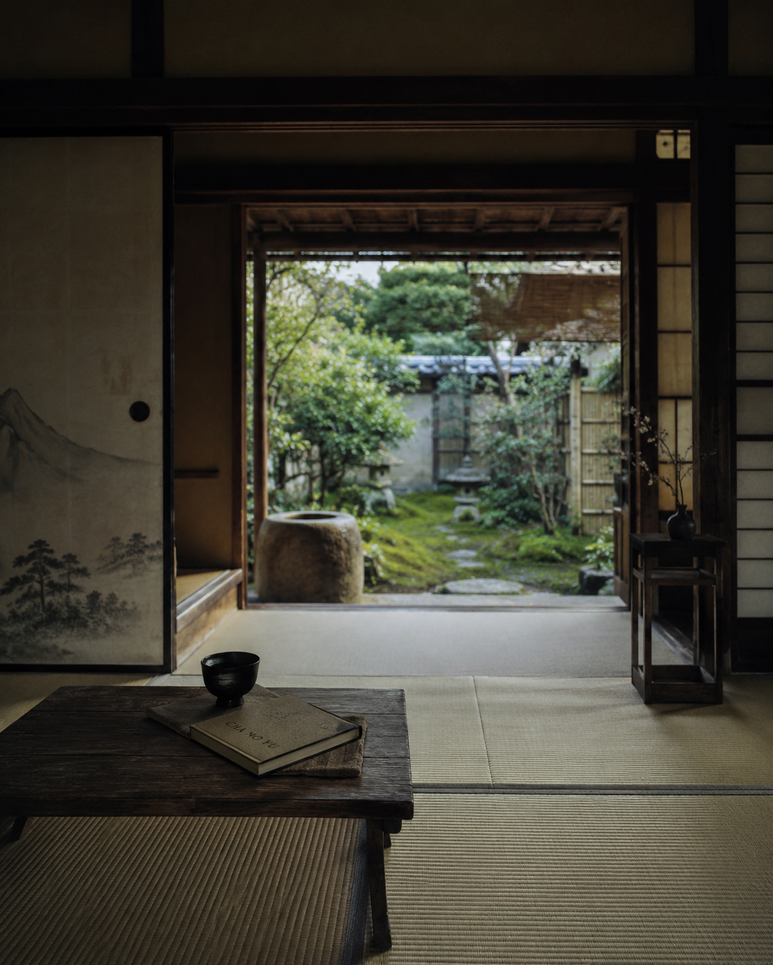 Traditional Japanese tea room introducing Kamashh's editorial series on matcha craftsmanship and Japanese tea culture.